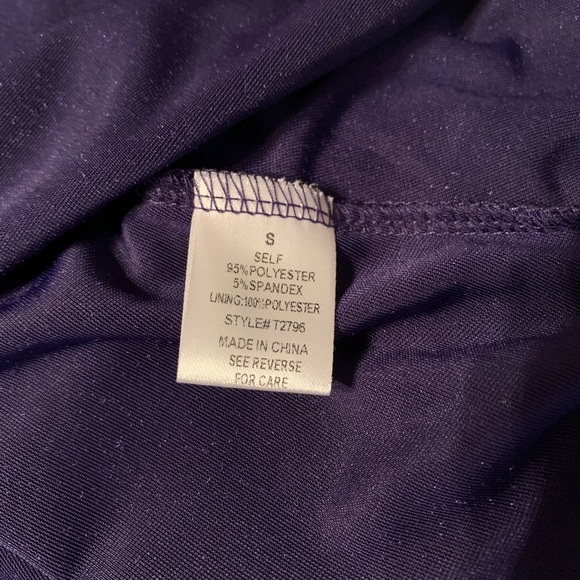 Andree by Unit Velvet Top - Picture 5 of 5